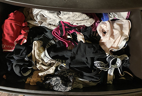 Clothes drawer - before